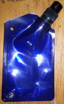 Blue 8 Oz Stand Up Etui z wylewką i czapką, opakowanie elastyczne z napojami