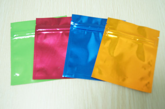 Mała kolorowa torebka z folii aluminiowej Błyszcząca trójstronna foka Mylar Flat z Ziplock